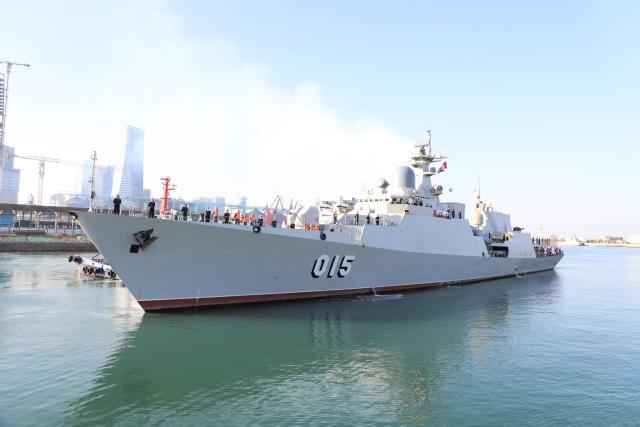 (251201) -- QINGDAO, Dec. 1, 2025 (Xinhua) -- Vietnamese frigate Tran Hung Dao arrives at a naval port in Qingdao, east China's Shandong Province, Dec. 1, 2025. The frigate arrived at a naval port in the city of Qingdao on Monday, marking the start of a four-day visit.
   During the visit, the Chinese and Vietnamese navies will hold ship tours, deck receptions, cultural exchanges and joint drills, among other activities.
   This visit aims to enhance mutual understanding between the two navies, and to deepen the friendship between the two countries.
   The frigate has a full load displacement of 2,100 tonnes and a maximum speed of 29 knots. It can carry one anti-submarine helicopter. (Photo by Wang Liantao/Xinhua)