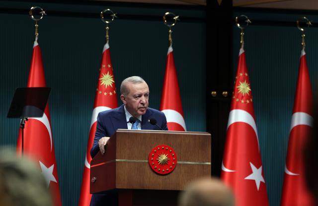 (251201) -- ANKARA, Dec. 1, 2025 (Xinhua) -- Turkish President Recep Tayyip Erdogan speaks during a press conference at the Presidential Complex in Ankara, Türkiye, Dec. 1, 2025. Ankara "cannot in any way" excuse the recent attacks on commercial tankers off Türkiye's Black Sea coast, and has issued warnings to all relevant parties, Erdogan said Monday. (Mustafa Kaya/Handout via Xinhua)