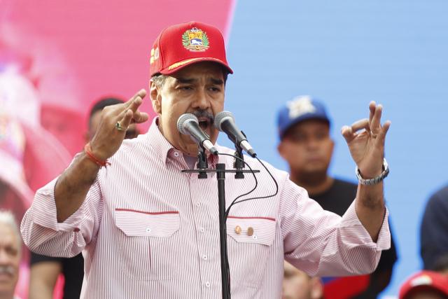 (251202) -- CARACAS, Dec. 2, 2025 (Xinhua) -- Venezuelan President Nicolas Maduro speaks during a rally in Caracas, capital of Venezuela, Dec. 1, 2025. Venezuela does not want "a slave's peace," Venezuelan President Nicolas Maduro told supporters Monday as U.S. military deployment has been "testing" his country for months.
   "We want peace, but peace with sovereignty, peace with equality, peace with freedom; we do not want the peace of slaves or the peace of colonies. A colony never, slaves never," Maduro declared, noting that the 22-week U.S. military "aggression" can be described as "psychological terrorism." (Str/Xinhua)