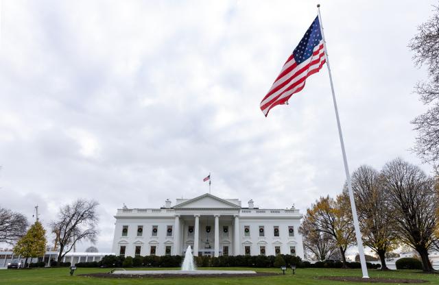 (251202) -- WASHINGTON, D.C., Dec. 2, 2025 (Xinhua) -- Photo taken on December 2, 2025 shows the White House, in Washington, D.C., the United States. U.S. President Donald Trump said at a White House cabinet meeting on Tuesday that his administration will start strikes on land targeting drug traffickers in the Caribbean "very soon." (Xinhua/Hu Yousong)