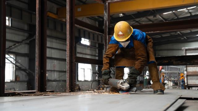 (251203) -- Maputo, Dec. 3, 2025 (Xinhua) -- An employee of the China Railway 20th Bureau Group Corporation Limited (CR20) carries out maintenance work in Nacala City, Mozambique, Nov. 24, 2025. TO GO WITH "Feature: Chinese company drives upgrade of Mozambique's Nacala corridor" (Xinhua/Liu Jie)