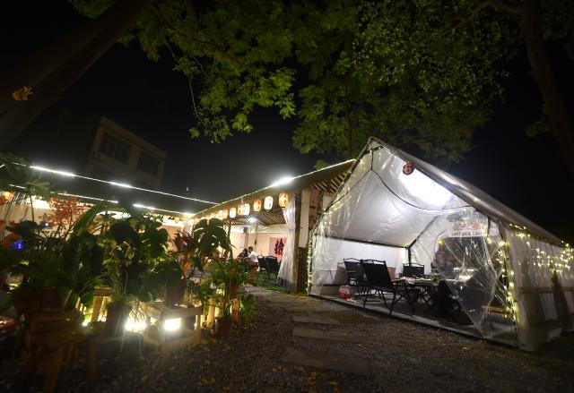 (251203) -- LIUZHOU, Dec. 3, 2025 (Xinhua) -- Tourists visit Sixian Village in Liujiang District, Liuzhou City, south China's Guangxi Zhuang Autonomous Region, Dec. 1, 2025. In recent years, Liujiang District of Liuzhou City has leveraged its thriving rural industries and vibrant agricultural economy to expand its tourism business. In the first three quarters of this year, Liujiang District received a total of 5.9975 million visits, a year-on-year increase of 11.16 percent, with tourism-related revenue of 6.006 billion yuan (850.26 million U.S. dollars), up 9.91 percent compared to the same period last year. (Xinhua/Huang Xiaobang)