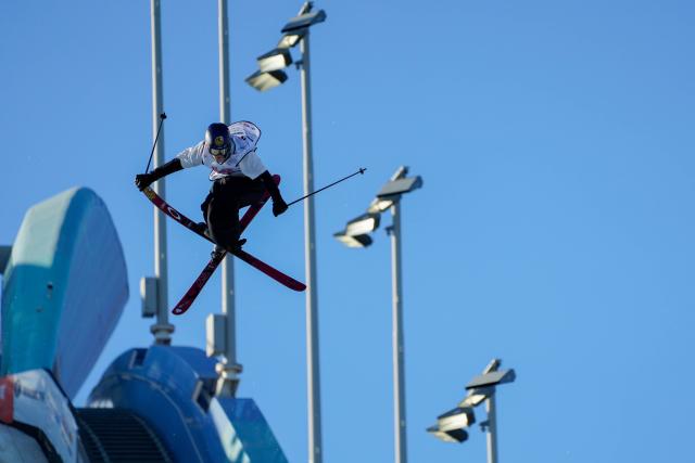 (251204) -- BEIJING, Dec. 4, 2025 (Xinhua) -- Kim Gubser of Switzerland competes during the men's freeski qualification at the 2025-2026 FIS Snowboard & Freeski Big Air World Cup in Beijing, capital of China, on Dec. 4, 2024. (Xinhua/Xie Han)