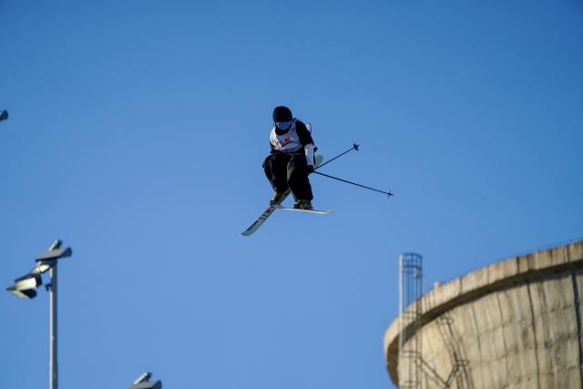 (251204) -- BEIJING, Dec. 4, 2025 (Xinhua) -- Frank Wahlstroem of Norway competes during the men's freeski qualification at the 2025-2026 FIS Snowboard & Freeski Big Air World Cup in Beijing, capital of China, on Dec. 4, 2024. (Xinhua/Xie Han)