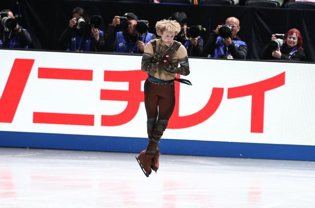 (251204) -- NAGOYA, Dec. 4, 2025 (Xinhua) -- Ilia Malinin of the United States competes during the men's short program at ISU Grand Prix of Figure Skating Final 2025 in Nagoya, Japan, Dec. 4, 2025. (Xinhua/Yue Chenxing)