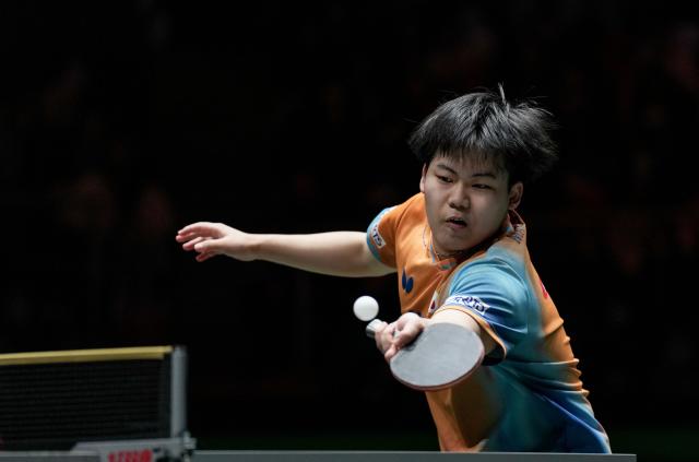 (251205) -- BEIJING, Dec. 5, 2025 (Xinhua) -- Matsushima Sora of Japan competes in the men's singles match against An Jaehyun of South Korea during the stage 2 group match between South Korea and Japan at the ITTF Mixed Team World Cup 2025 in Chengdu, southwest China's Sichuan Province, Dec. 5, 2025. (Xinhua/Wang Ying)