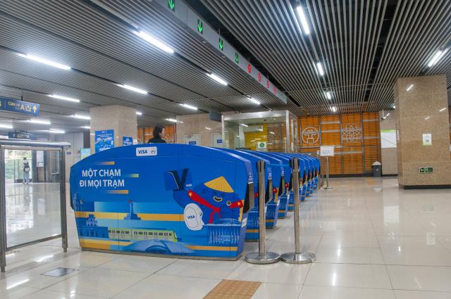 (251205) -- HANOI, Dec. 5, 2025 (Xinhua) -- This photo taken on Dec. 5, 2025 shows the entrance at a station along the Cat Linh-Ha Dong metro line in Hanoi, Vietnam. TO GO WITH "Vietnam capital's metro line rolls out automated ticketing system" (Photo by Vu Trung Kien/Xinhua)