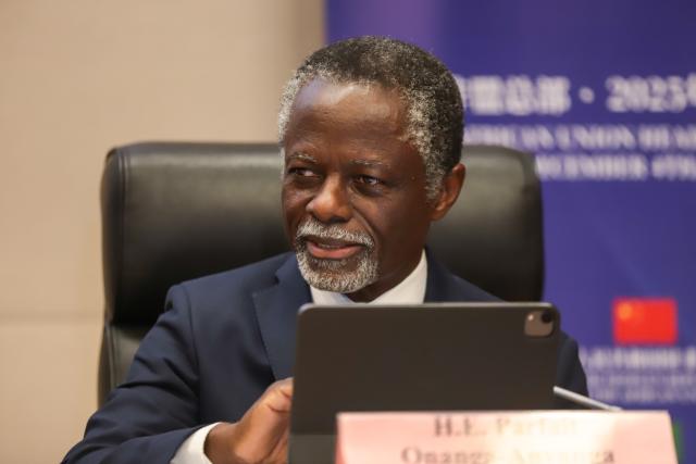 (251205) -- ADDIS ABABA, Dec. 5, 2025 (Xinhua) -- Parfait Onanga-Anyanga, special representative of the UN secretary general to the AU and head of the UN Office to the AU, speaks at a high-level seminar at the AU headquarters in Addis Ababa, Ethiopia, on Dec. 4, 2025. Chinese, African Union (AU), and United Nations (UN) officials have called for further deepening China-Africa cooperation to build peace and common security in Africa and beyond.
   The appeal came at the seminar here on Thursday, discussing the China-initiated Global Security Initiative (GSI) under the theme "Working Together to Build a Common Security: China and Africa in Action."
   TO GO WITH "Seminar held at AU, calling for deeper China-Africa cooperation to build common security" (Photo by Michael Tewelde/Xinhua)