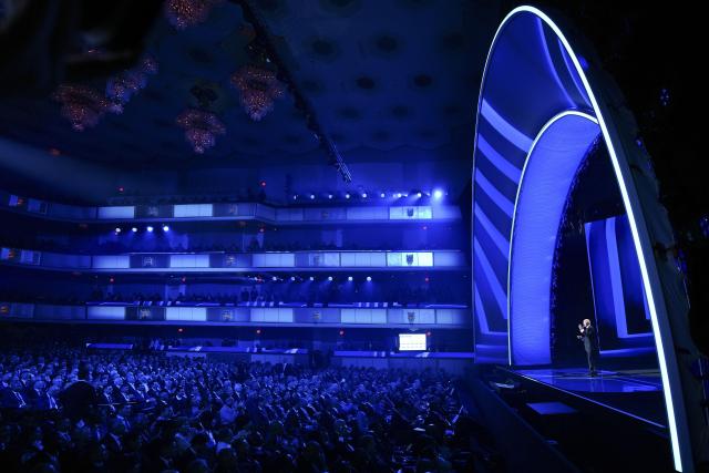 (251206) -- WASHINGTON D.C., Dec. 6, 2025 (Xinhua) -- FIFA President Giovanni Infantino addresses the audience during the FIFA World Cup 2026 Final Draw at the Kennedy Center in Washington D.C., the United States, Dec. 5, 2025. (Xinhua/Jia Haocheng)