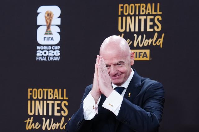 (251206) --  WASHINGTON D.C., Dec. 6, 2025 (Xinhua) -- FIFA President Giovanni Infantino arrives on the red carpet ahead of the FIFA World Cup 2026 Final Draw at the Kennedy Center in Washington D.C., the United States, Dec. 5, 2025. (Xinhua/Jia Haocheng)