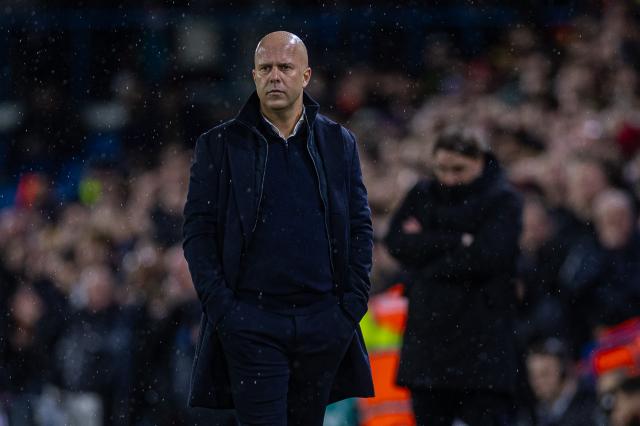 (251207) --  LEEDS, Dec. 7, 2025 (Xinhua) -- Liverpool's head coach Arne Slot reacts during the English Premier League match between Leeds United and Liverpool in Leeds, Britain, on Dec. 6, 2025. (Xinhua)
FOR EDITORIAL USE ONLY. NOT FOR SALE FOR MARKETING OR ADVERTISING CAMPAIGNS. NO USE WITH UNAUTHORIZED AUDIO, VIDEO, DATA, FIXTURE LISTS, CLUB/LEAGUE LOGOS OR "LIVE" SERVICES. ONLINE IN-MATCH USE LIMITED TO 45 IMAGES, NO VIDEO EMULATION. NO USE IN BETTING, GAMES OR SINGLE CLUB/LEAGUE/PLAYER PUBLICATIONS.