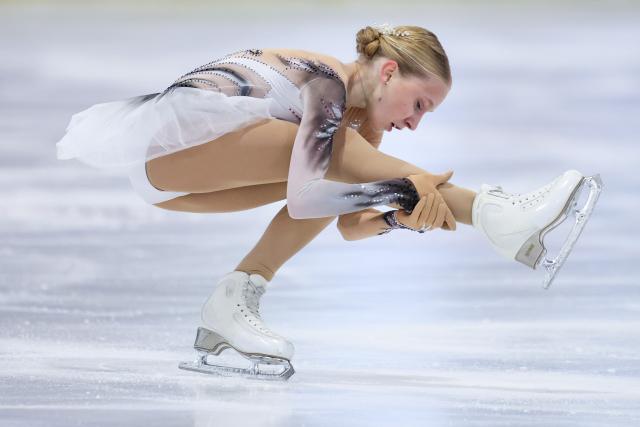 (251207) -- ZAGREB, Dec. 7, 2025 (Xinhua) -- Iida Karhunen of Finland competes in the women's free skating of the 2025 ISU Figure Skating CS Golden Spin of Zagreb in Zagreb, Croatia, on Dec. 6, 2025. (Photo by Igor Kralj/PIXSELL via Xinhua)