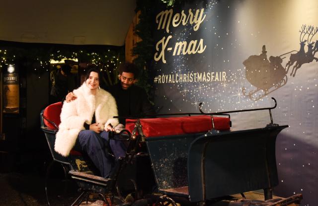 (251207) -- THE HAGUE, Dec. 7, 2025 (Xinhua) -- People pose for photos at the Royal Christmas Fair in The Hague, the Netherlands, Dec. 6, 2025. Kicking off here on Dec. 4, the fair will run until Dec. 23. (Xinhua/Shao Haijun)