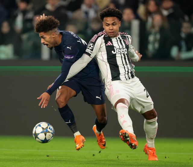 (251211) -- TURIN, Dec. 11, 2025 (Xinhua) -- Juventus' Weston Mckennie (R) vies with Pafos's Joao Correia during the UEFA Champions League match between Juventus and Pafos in Turin, Italy, Dec. 10, 2025. (Photo by Alberto Lingria/Xinhua)