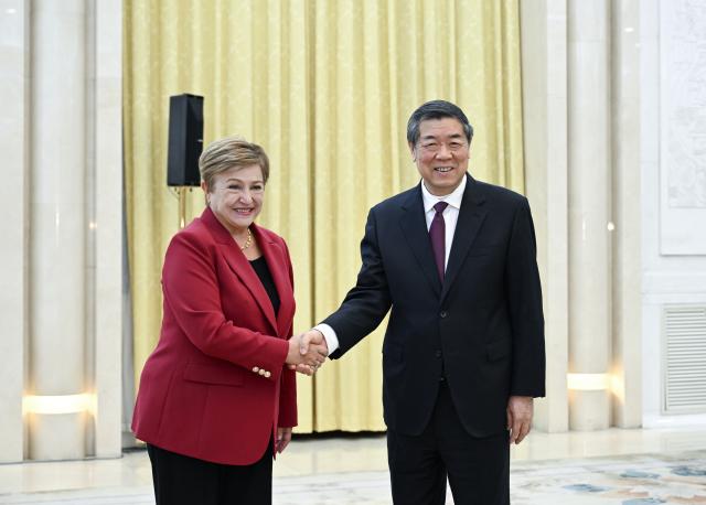 (251211) -- BEIJING, Dec. 11, 2025 (Xinhua) -- Chinese Vice Premier He Lifeng, also a member of the Political Bureau of the Communist Party of China Central Committee, meets with International Monetary Fund (IMF) Managing Director Kristalina Georgieva in Beijing, capital of China, Dec. 10, 2025. (Xinhua/Zhang Ling)