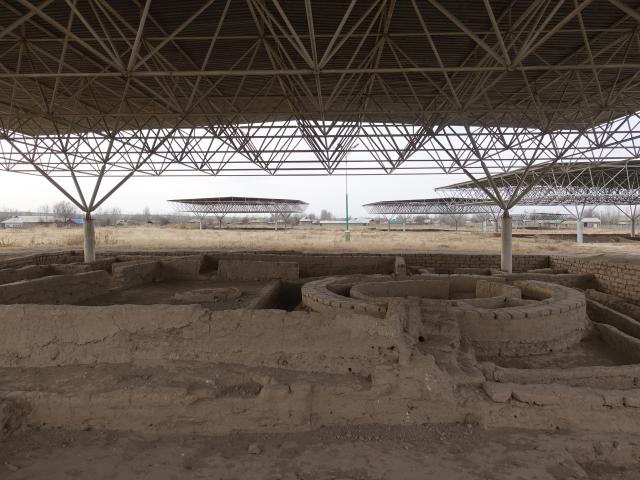 (251212) -- DUSHANBE, Dec. 12, 2025 (Xinhua) -- This photo taken on Dec. 11, 2025 shows a view of the proto-urban site of Sarazm in Tajikistan. Sarazm, which means "where the land begins", is an archaeological site bearing testimony to the development of human settlements in Central Asia, from the 4th millennium BC to the end of the 3rd millennium BC. The site was inscribed on the UNESCO World Heritage List in 2010. (Xinhua/An Xiaomeng)