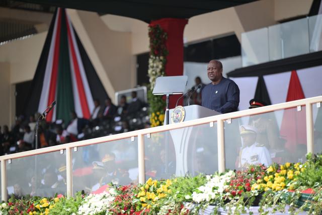 (251212) -- NAIROBI, Dec. 12, 2025 (Xinhua) -- Ghanaian President John Dramani Mahama delivers a speech at a celebration for the 62nd anniversary of Kenya's independence in Nairobi, Kenya, Dec. 12, 2025. A celebration marking the 62nd anniversary of Kenya's independence was held at Nyayo Stadium in Nairobi on Friday.
   Kenya's Jamhuri Day or Independence Day, observed on Dec. 12 each year, is one of the most important national holidays in Kenya. Kenya gained independence from Britain on Dec. 12, 1963. (Xinhua/Yang Guang)