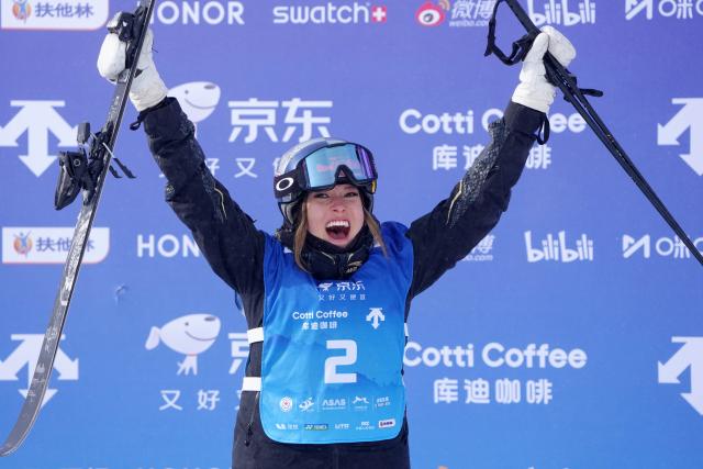 (251213) -- ZHANGJIAKOU, Dec. 13, 2025 (Xinhua) -- Gu Ailing of China celebrates after the women's freeski halfpipe final of FIS Freeski World Cup 2025 in Zhangjiakou, north China's Hebei Province, Dec. 13, 2025. (Xinhua/Wang Peng)