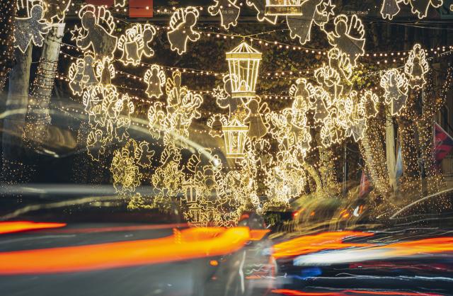 (251213) -- TBILISI, Dec. 13, 2025 (Xinhua) -- Illuminated installations for New Year are seen in Tbilisi, Georgia, Dec. 12, 2025. (Tbilisi City Government/Handout via Xinhua)