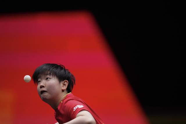 (251213) -- HONG KONG, Dec. 13, 2025 (Xinhua) -- Sun Yingsha competes during the women's singles semifinal match between Sun Yingsha of China and Kuai Man of China at the WTT Finals Hong Kong 2025 in Hong Kong, south China, Dec. 13, 2025. (Xinhua/Lui Siu Wai)