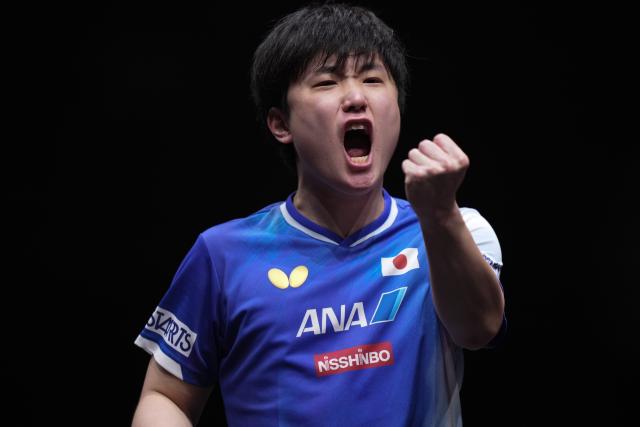 (251214) -- HONG KONG, Dec. 14, 2025 (Xinhua) -- Harimoto Tomokazu reacts during the men's singles semifinal match between Lin Shidong of China and Harimoto Tomokazu of Japan at the WTT Finals Hong Kong 2025 in Hong Kong, south China, Dec. 14, 2025. (Xinhua/Lui Siu Wai)