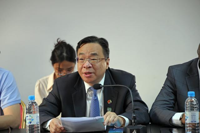 (251216) -- ANTANANARIVO, Dec. 16, 2025 (Xinhua) -- Chinese Ambassador to the Comoros Huang Zheng speaks at a ceremony marking the arrival of the 17th Chinese medical team in the Comoros and the departure of the previous team in Moroni, capital of the Comoros, Dec. 15, 2025. TO GO WITH "17th Chinese medical team arrives in Comoros to boost health cooperation" (17th Chinese medical team in the Comoros/Handout via Xinhua)