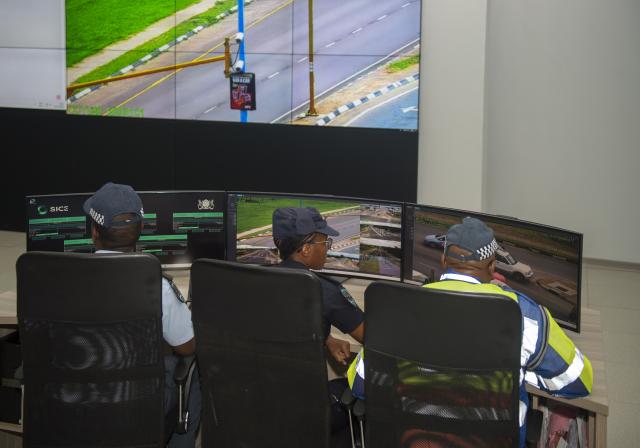 (251216) -- GABORONE, Dec. 16, 2025 (Xinhua) -- Police officers monitor the traffic at the Traffic Signals Modernization and Centralized Traffic Control Center in Gaborone, Botswana, Dec. 15, 2025. Botswana's President Duma Boko on Tuesday launched the Traffic Signals Modernization and Centralized Traffic Control Center for the country's capital city Gaborone and the surrounding areas to address urban congestion and improve road safety.
   The centralized, smart system integrates traffic lights, surveillance cameras, speed enforcement and real-time monitoring into one coordinated control center, enabling proactive traffic management, quicker incident response and improved road safety across Greater Gaborone and surrounding settlements, according to Boko's social media account.
  TO GO WITH "(Special for CAFS) Botswana launches centralized traffic control system to address congestion, enhance safety " (Photo by Tshekiso Tebalo/Xinhua)