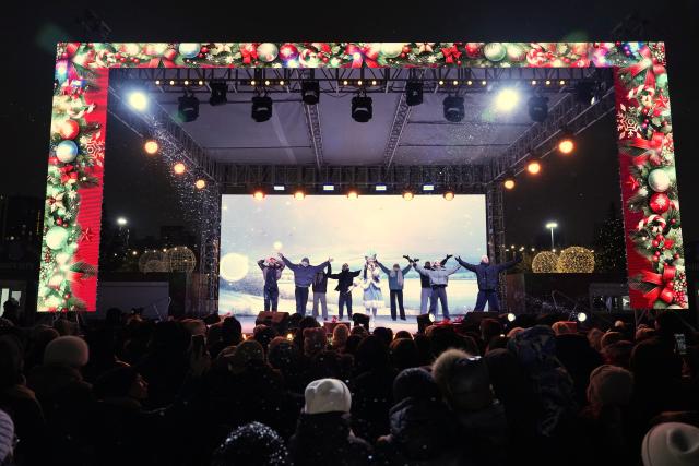 (251220) -- ASTANA, Dec. 20, 2025 (Xinhua) -- A performance is staged in Astana, Kazakhstan, Dec. 19, 2025. A New Year tree lighting ceremony was held in Astana on Friday, with more than 40 large New Year trees lit up across the city. The ceremony was accompanied by a citywide "fairy-tale fest" featuring concerts, dance performances and fireworks. (Photo by Kalizhan Ospanov/Xinhua)