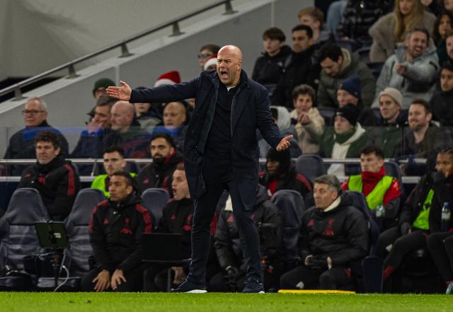(251221) -- LONDON, Dec. 21, 2025 (Xinhua) -- Liverpool's head coach Arne Slot gestures during the English Premier League match between Tottenham Hotspur FC and Liverpool FC at the Tottenham Hotspur Stadium in London, Britain, on Dec. 20, 2025.
FOR EDITORIAL USE ONLY. NOT FOR SALE FOR MARKETING OR ADVERTISING CAMPAIGNS. NO USE WITH UNAUTHORIZED AUDIO, VIDEO, DATA, FIXTURE LISTS, CLUB/LEAGUE LOGOS OR "LIVE" SERVICES. ONLINE IN-MATCH USE LIMITED TO 45 IMAGES, NO VIDEO EMULATION. NO USE IN BETTING, GAMES OR SINGLE CLUB/LEAGUE/PLAYER PUBLICATIONS. (Xinhua)