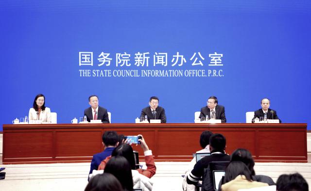 (251223) -- BEIJING, Dec. 23, 2025 (Xinhua) -- The State Council Information Office (SCIO) holds a press conference on transportation supporting high-quality economic and social development in the new era in Beijing, capital of China, Dec. 23, 2025. (Xinhua/Pan Xu)