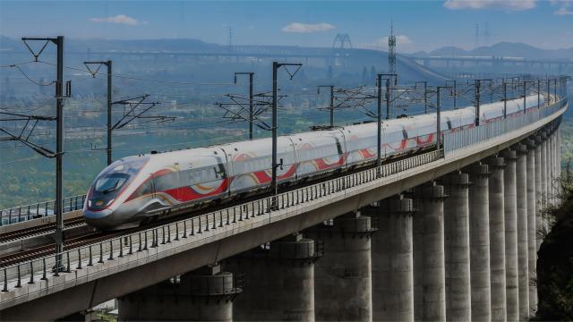 (251226) -- XI'AN, Dec. 26, 2025 (Xinhua) -- An aerial drone photo taken on Dec. 26, 2025 shows a bullet train running on Fuping grand bridge along the Xi'an-Yan'an high-speed railway in northwest China's Shaanxi Province. A sleek silver bullet train departed Yan'an in northwest China's Shaanxi Province on Friday, linking the sacred revolutionary heartland to the country's rapidly expanding high-speed rail network.
   The newly opened 299-km line connects Yan'an with Xi'an, the provincial capital and home to the famed Terracotta Warriors, slashing travel time between the two cities from about 2.5 hours to roughly one hour.
   Designed for operations of up to 350 km per hour, the line marked the fastest train running on the Loess Plateau. (Xinhua)