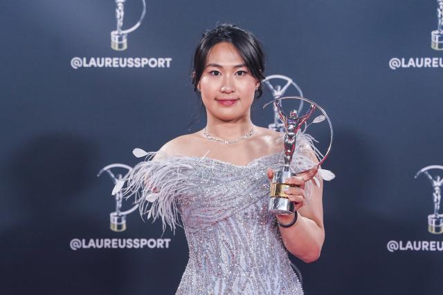 (251227) -- BEIJING, Dec. 27, 2025 (Xinhua) -- As the sporting calendar draws to a close, Xinhua News Agency has selected the top 10 Chinese athletes for 2025.
   10. Jiang Yuyan (female, para swimming)
   At China's 12th National Games for Persons with Disabilities and the 9th National Special Olympic Games, Jiang won gold in all nine events she competed. She helped Zhejiang break the national record in the mixed 4x100m freestyle relay (34-point classification) with a time of 4:08.06. In April, Jiang was named the winner of the Laureus World Sportsperson of the Year with a Disability Award.
   This file photo taken on April 21, 2025 shows Chinese paralympic swimmer Jiang Yuyan posing with the Sportsperson of the Year with a Disability Award trophy during the 26th Laureus World Sports Awards gala in Madrid, Spain. (Xinhua/Peng Ziyang)