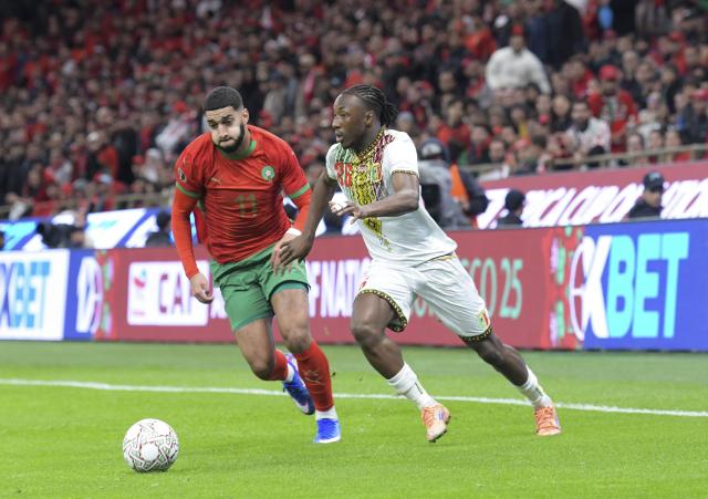 (251227) -- RABAT, Dec. 27, 2025 (Xinhua) -- Ismael Saibari (L) of Morocco vies with Woyo Coulibaly of Mali during a 2025 Africa Cup of Nations group stage match between Morocco and Mali in Rabat, Morocco, Dec. 26, 2025. (Photo by Aissa/Xinhua)