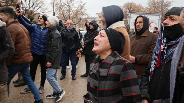 (251227) -- HOMS, Dec. 27, 2025 (Xinhua) -- Mourners gather outside the Imam Ali bin Abi Talib Mosque during a funeral procession for victims of a blast in Homs, central Syria, Dec. 27, 2025. An explosion struck the Imam Ali bin Abi Talib Mosque in the Wadi al-Dhahab neighborhood on Friday, killing eight people and leaving several others wounded. (Str/Xinhua)