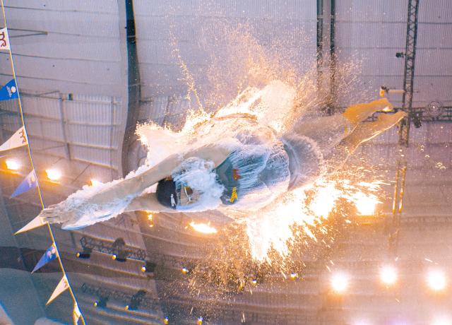 (251228) -- BEIJING, Dec. 28, 2025 (Xinhua) -- Here is Xinhua News Agency's selection of the 10 most significant pieces of international sports news in 2025: The World Aquatics Championships, held in Singapore from July 11 to August 3, produced three world records and 15 championship records in swimming events. Canadian teenager Summer McIntosh shone with four gold medals and one bronze.
China's breaststroke specialist Qin Haiyang claimed two golds, one silver and one bronze, finishing as the only Asian swimmer in the gold medal standings. Then-12-year-old Yu Zidi earned bronze with China's women's 4x200m freestyle relay team, becoming the youngest swimming medalist at the worlds.
This file photo taken on Aug. 3, 2025 shows Yu Zidi of China competing during the women's 400m individual medley final of swimming at the World Aquatics Championships in Singapore. (Xinhua/Xue Yuge)