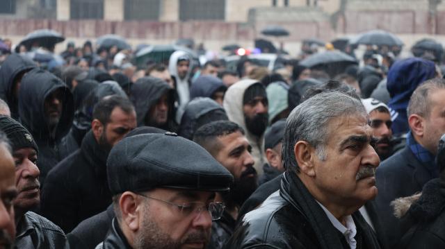 (251228) -- BEIJING, Dec. 28, 2025 (Xinhua) -- Mourners gather outside the Imam Ali bin Abi Talib Mosque during a funeral procession for victims of a blast in Homs, central Syria, Dec. 27, 2025.
  An explosion struck the Imam Ali bin Abi Talib Mosque in the Wadi al-Dhahab neighborhood on Friday, killing eight people and leaving several others wounded. (Str/Xinhua)