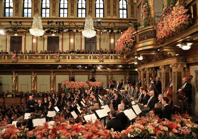 (260101) -- VIENNA, Jan. 1, 2026 (Xinhua) -- The Vienna Philharmonic Orchestra performs under the baton of conductor Yannick Nezet-Seguin during the 2026 Vienna Philharmonic New Year's Concert in Vienna, Austria, Jan. 1, 2026. (Dieter Nagl/The Vienna Philharmonic Orchestra/Handout via Xinhua)