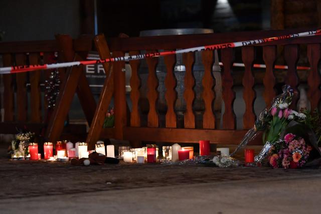 (260102) -- CRANS-MONTANA, Jan. 2, 2026 (Xinhua) -- Candles and flowers to mourn the victims of a fire at a bar in the Crans-Montana ski resort are pictured in Valais Canton of southwestern Switzerland, Jan. 1, 2026. Around 40 people were killed and more than 110 others injured after a fire broke out at a bar in the Crans-Montana ski resort in Valais Canton in southwestern Switzerland, local police said on Thursday. (Xinhua/Lian Yi)