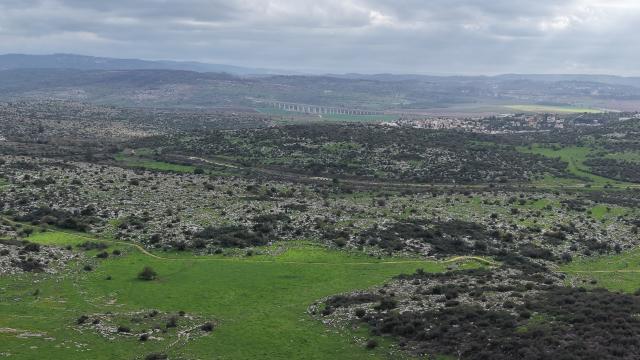 (260102) -- MODIIN, Jan. 2, 2026 (Xinhua) -- An aerial view shows the Israeli city of Modiin and the surrounding green fields on Jan. 2, 2026. (Photo by Gil Cohen Magen/Xinhua)