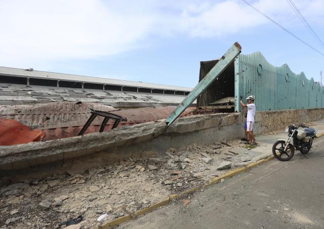 (260104) -- LA GUAIRA, Jan. 4, 2026 (Xinhua) -- This photo taken on Jan. 3, 2026 shows damage caused by an airstrike at the port of La Guaira, Venezuela. The U.S. military launched a series of attacks against Venezuela early Saturday morning, reportedly capturing Venezuelan President Nicolas Maduro and flying him out of the country. (Str/Xinhua)