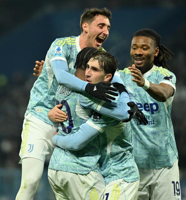 (260107) -- REGGIO EMILIA, Jan. 7, 2026 (Xinhua) -- Juventus' Fabio Miretti (2nd R) celebrates his goal with teammates during a Serie A football match between Sassuolo and Juventus in Reggio Emilia, Italy, Jan. 6, 2026. (Photo by Alberto Lingria/Xinhua)