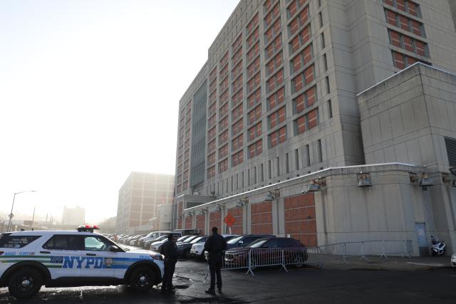 (260108) -- NEW YORK, Jan. 8, 2026 (Xinhua) -- This photo taken on Jan. 7, 2026 shows the Metropolitan Detention Center in Brooklyn, New York, the United States. In an operation that unfolded swiftly on Saturday, Maduro and his wife, Cilia Flores, were seized in a large-scale U.S. military strike in the dead of night, flown out of Venezuela, and put in custody in the Metropolitan Detention Center in Brooklyn. (Xinhua/Zhang Fengguo)