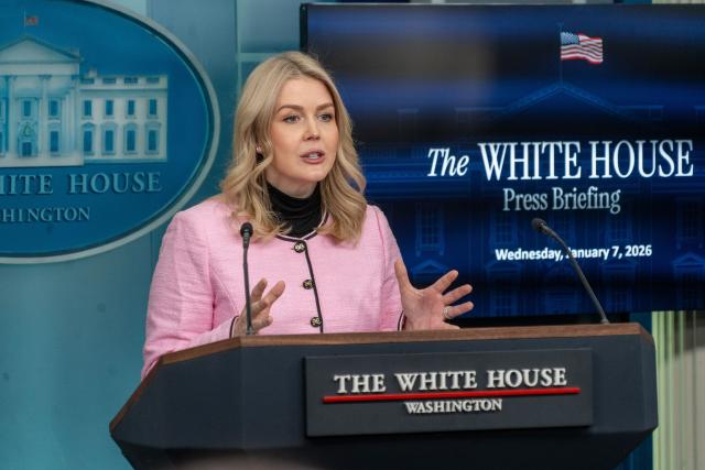 (260108) -- WASHINGTON, D.C, Jan. 8, 2026 (Xinhua) -- White House Press Secretary Karoline Leavitt attends a daily press briefing at the White House in Washington, D.C., the United States, on Jan. 7, 2026. White House Press Secretary Karoline Leavitt said Wednesday that the Trump administration will continue to enforce an embargo against all "shadow fleet" vessels alleged by the U.S. to illegally transport oil.
   Leavitt made the remarks hours after the U.S. Coast Guard seized two Venezuela-linked oil tankers in the Atlantic and the Caribbean on Wednesday morning. (Photo by Li Yuanqing/Xinhua)