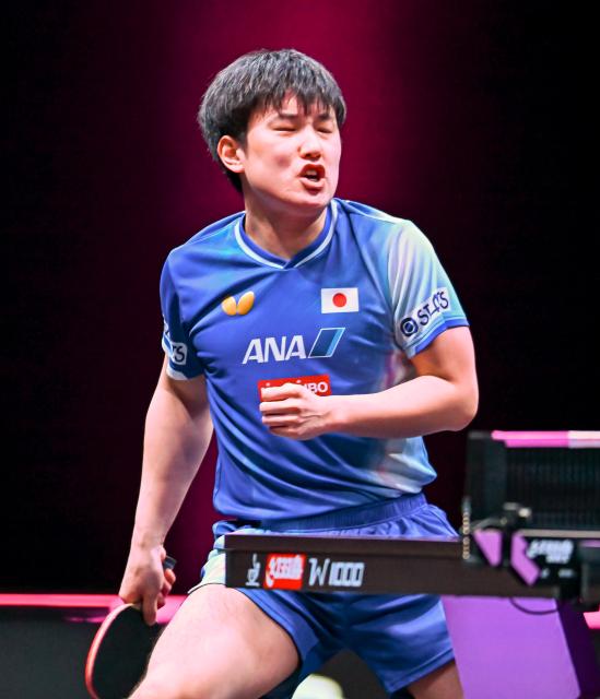 (260109) -- DOHA, Jan. 9, 2026 (Xinhua) -- Tomokazu Harimoto of Japan reacts during the men's singles Round of 32 match against Xiang Peng of China at the WTT Champions Doha 2026 in Doha, Qatar, on Jan. 8, 2026. (Photo by Nikku/Xinhua)