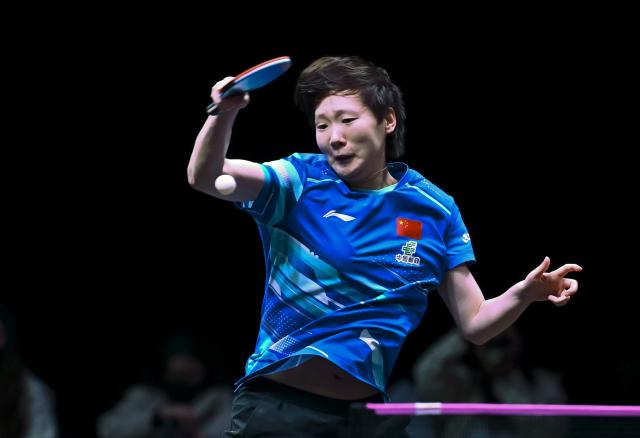 (260110) -- DOHA, Jan. 10, 2026 (Xinhua) -- Wang Manyu of China hits a return during the women's singles Round of 16 match against Prithika Pavade of France at the WTT Champions Doha 2026 in Doha, Qatar, on Jan. 9, 2026. (Photo by Nikku/Xinhua)