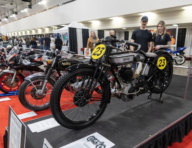 (260110) -- MISSISSAUGA, Jan. 10, 2026 (Xinhua) -- People look at vintage and classic motorcycles during the 50th Annual North American International Motorcycle Supershow in Mississauga, Ontario, Canada, on Jan. 9, 2026. Featuring more than 1,100 motorcycles from over 500 exhibitors, this annual three-day event kicked off here on Friday. (Photo by Zou Zheng/Xinhua)