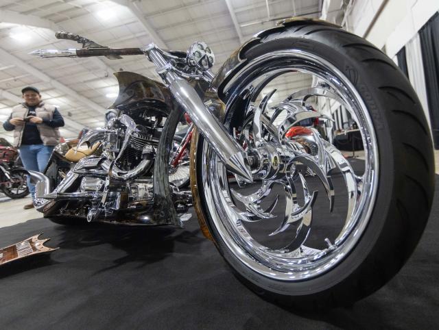 (260110) -- MISSISSAUGA, Jan. 10, 2026 (Xinhua) -- A custom motorcycle is seen during the 50th Annual North American International Motorcycle Supershow in Mississauga, Ontario, Canada, on Jan. 9, 2026. Featuring more than 1,100 motorcycles from over 500 exhibitors, this annual three-day event kicked off here on Friday. (Photo by Zou Zheng/Xinhua)