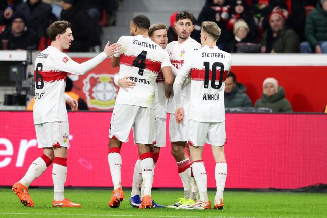 (260111) -- LEVERKUSEN, Jan. 11, 2026 (Xinhua) -- Maximilian Mittelstaedt (C) of VfB Stuttgart celebrates scoring with teammates during the German first division of Bundesliga football match between Bayer 04 Leverkusen and VfB Stuttgart in Leverkusen, Germany, Jan. 10, 2026. (Photo by Joachim Bywaletz/Xinhua)