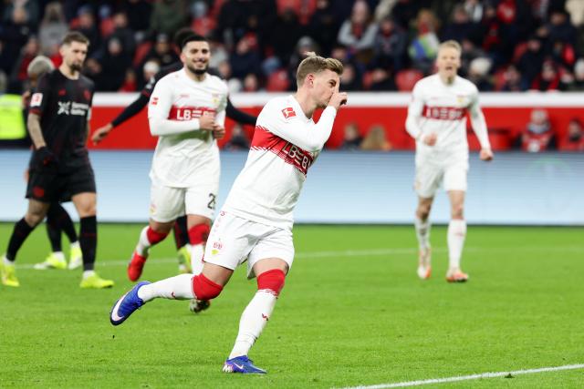 (260111) -- LEVERKUSEN, Jan. 11, 2026 (Xinhua) -- Maximilian Mittelstaedt (front) of VfB Stuttgart celebrates scoring during the German first division of Bundesliga football match between Bayer 04 Leverkusen and VfB Stuttgart in Leverkusen, Germany, Jan. 10, 2026. (Photo by Joachim Bywaletz/Xinhua)