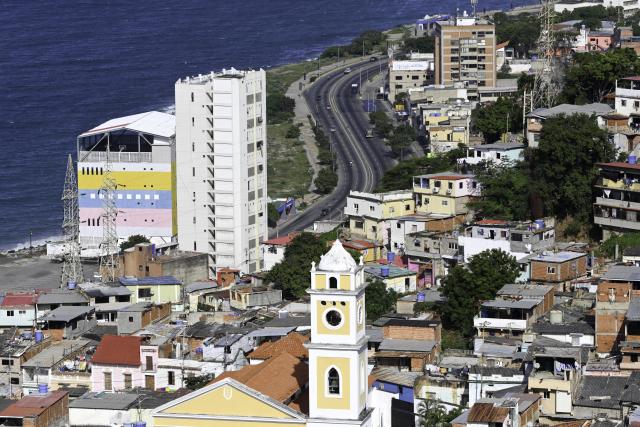 (260112) -- LA GUAIRA, Jan. 12, 2026 (Xinhua) -- Photo taken on Jan. 11, 2026 shows a view of La Guaira, Venezuela. (Xinhua/Ding Hongfa)